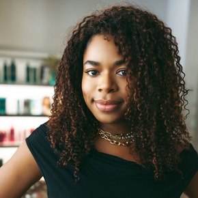 Gava – Senior Stylist, Logan 14