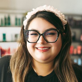 Meleny – Esthetician, Logan 14